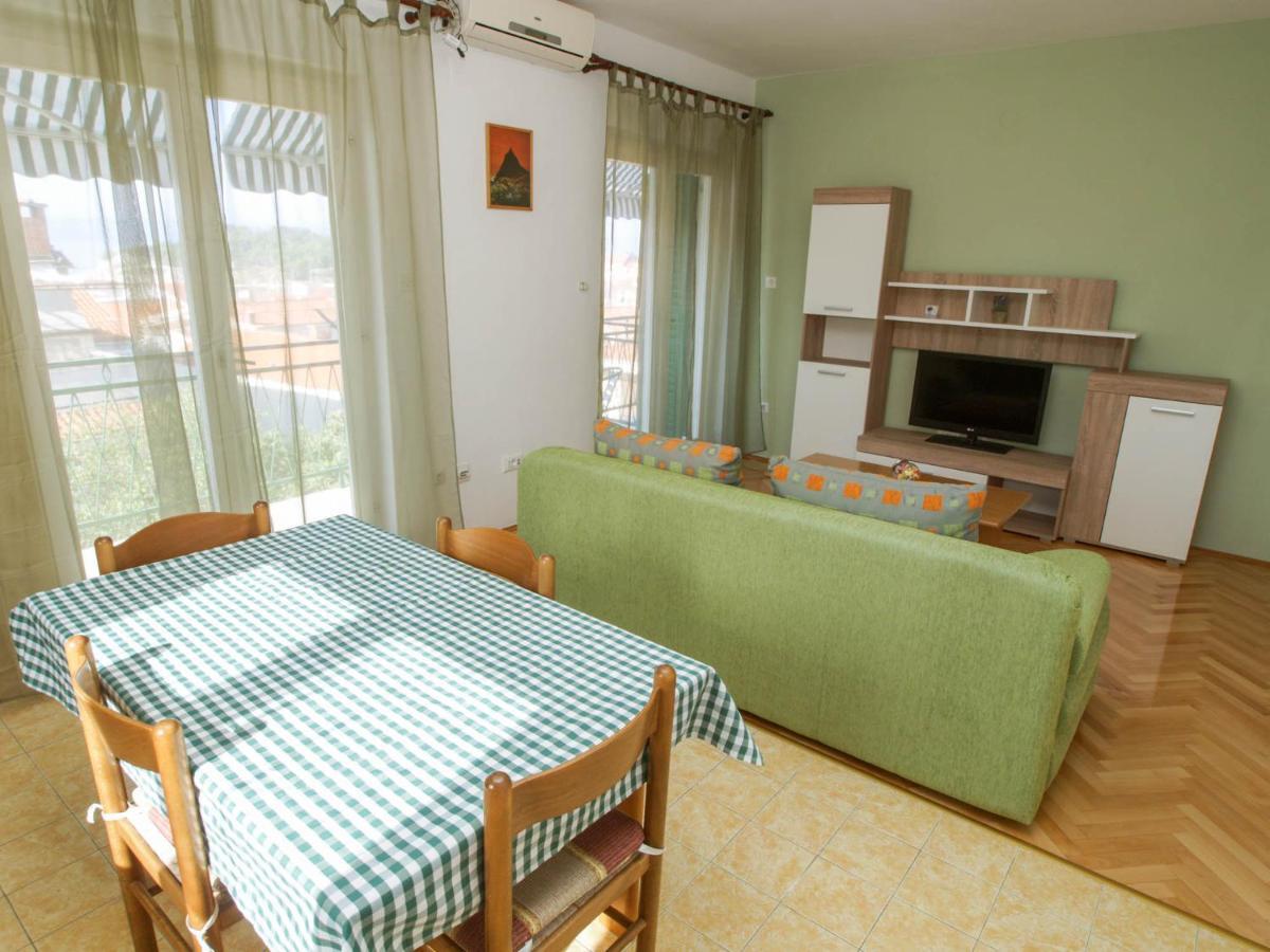 Apartments Makarska Raos Esterno foto